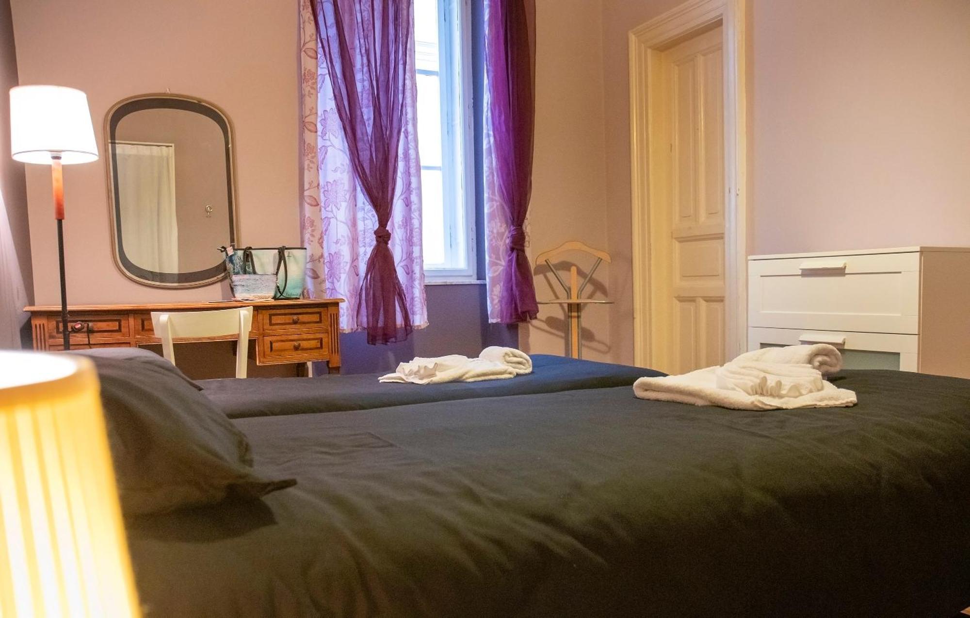 Hostel Teatro Τεργέστη Εξωτερικό φωτογραφία